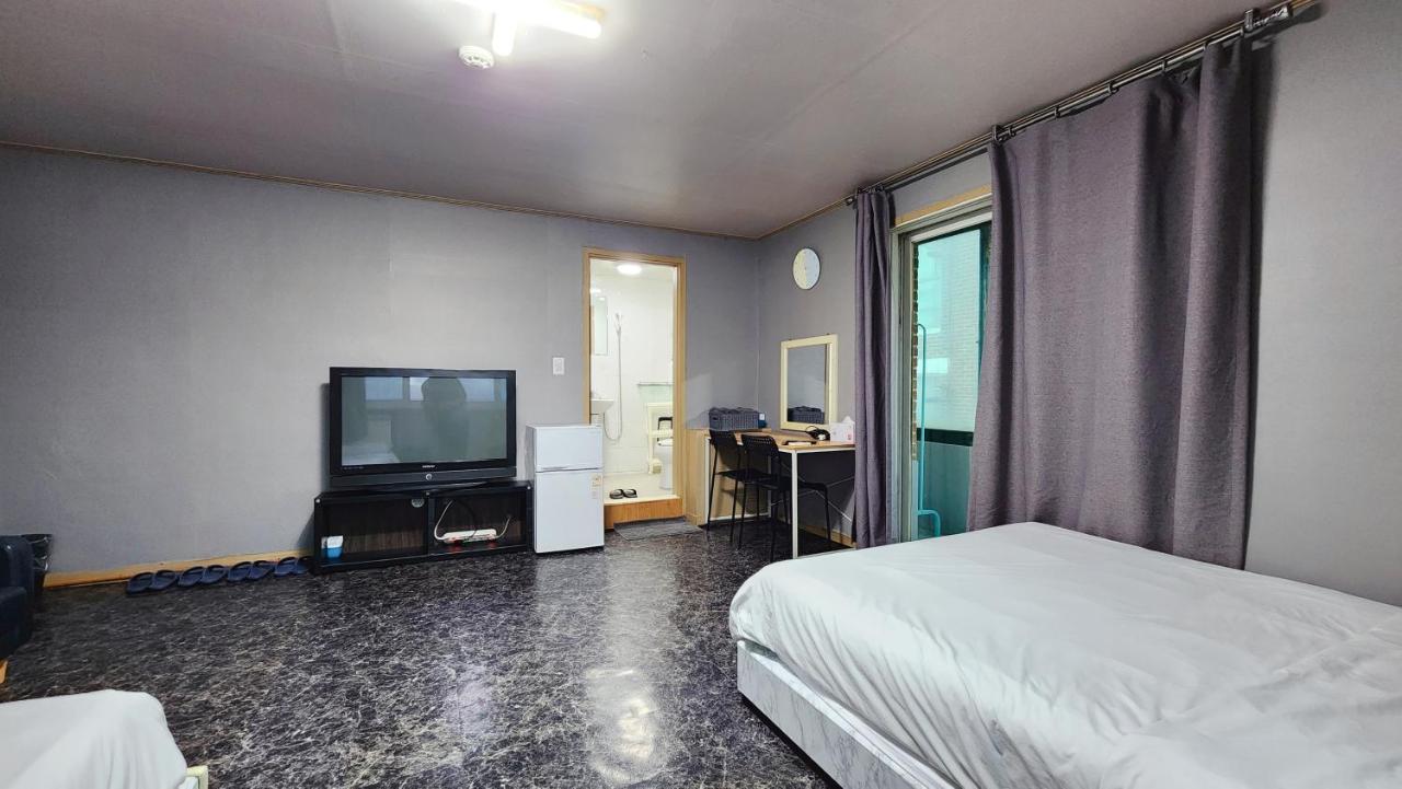 1012 House Namsan Hotell Seoul Eksteriør bilde