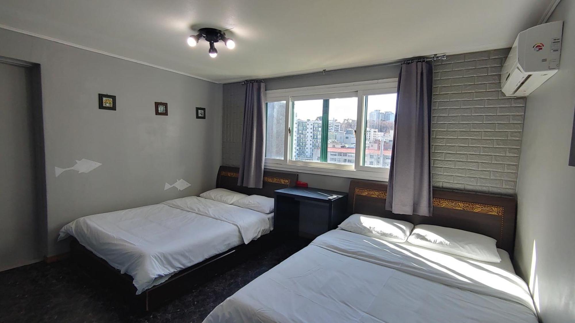 1012 House Namsan Hotell Seoul Rom bilde